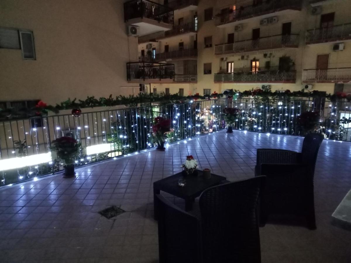 La Terrazza Di Monica & Teresa Bed & Breakfast ปอร์ติชี ภายนอก รูปภาพ