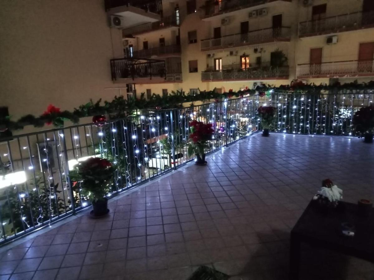 La Terrazza Di Monica & Teresa Bed & Breakfast ปอร์ติชี ภายนอก รูปภาพ