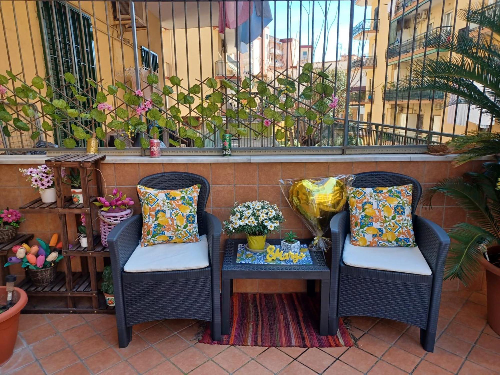 La Terrazza Di Monica & Teresa Bed & Breakfast ปอร์ติชี ภายนอก รูปภาพ