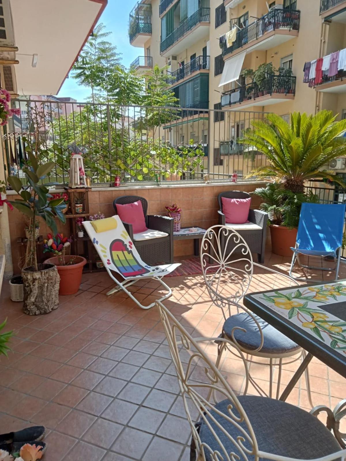 La Terrazza Di Monica & Teresa Bed & Breakfast ปอร์ติชี ภายนอก รูปภาพ