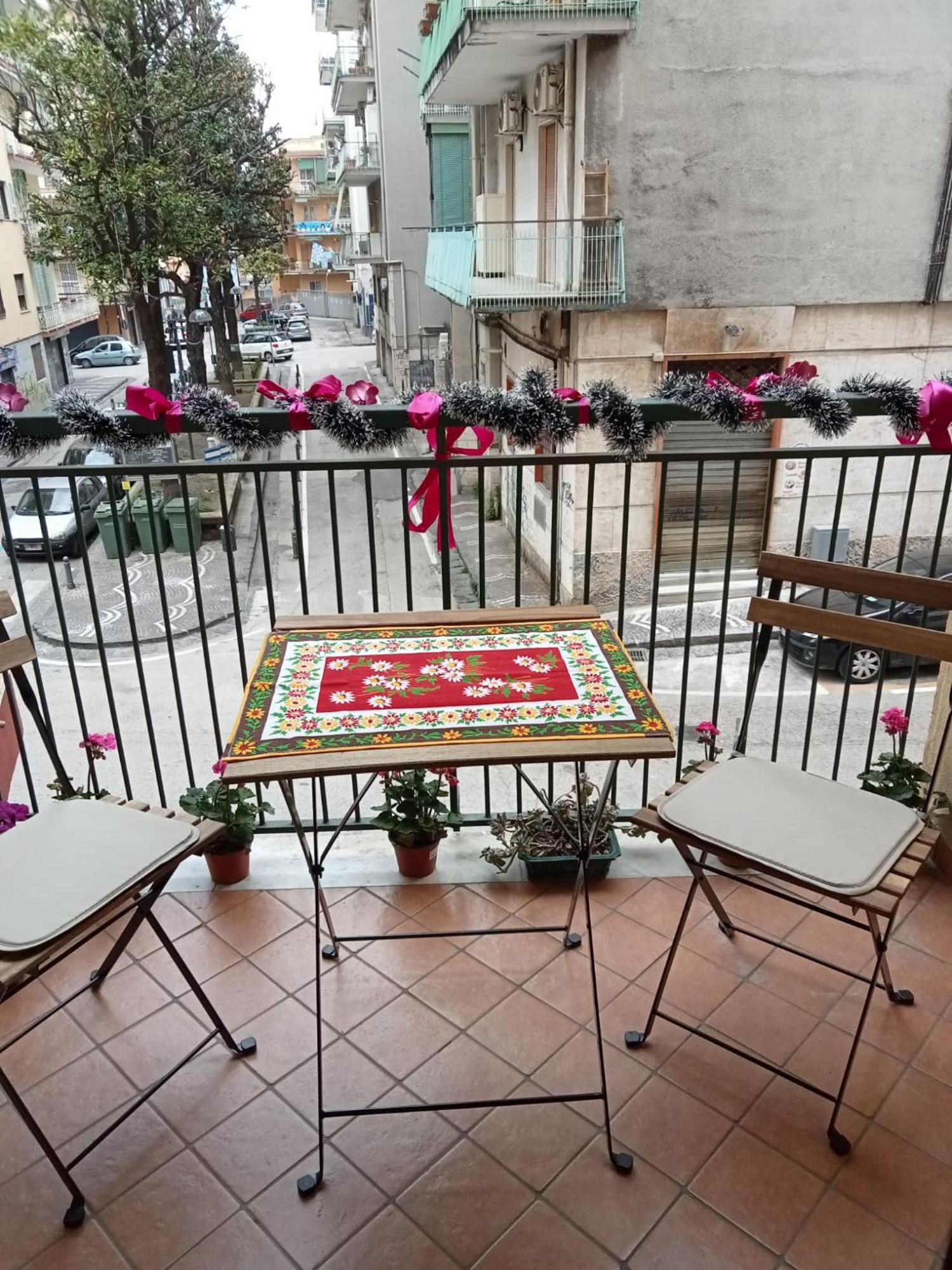 La Terrazza Di Monica & Teresa Bed & Breakfast ปอร์ติชี ภายนอก รูปภาพ