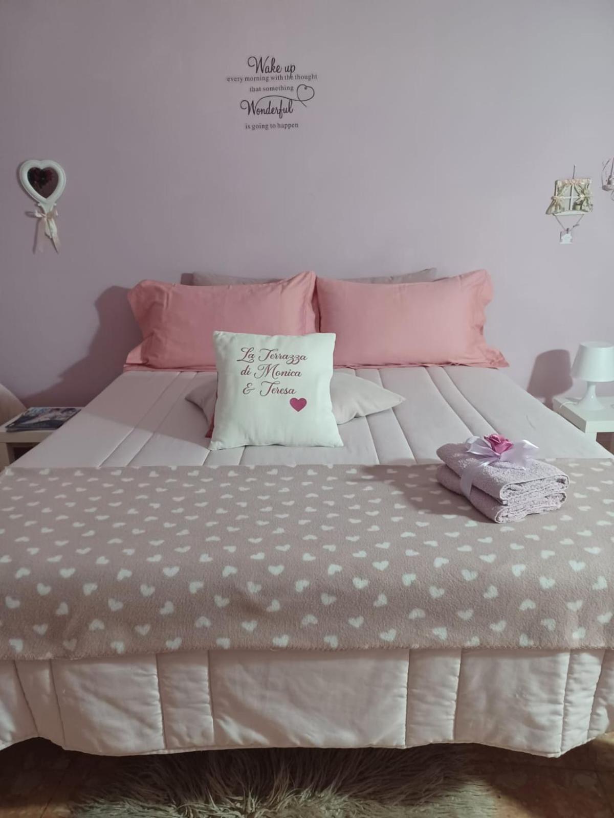 La Terrazza Di Monica & Teresa Bed & Breakfast ปอร์ติชี ภายนอก รูปภาพ