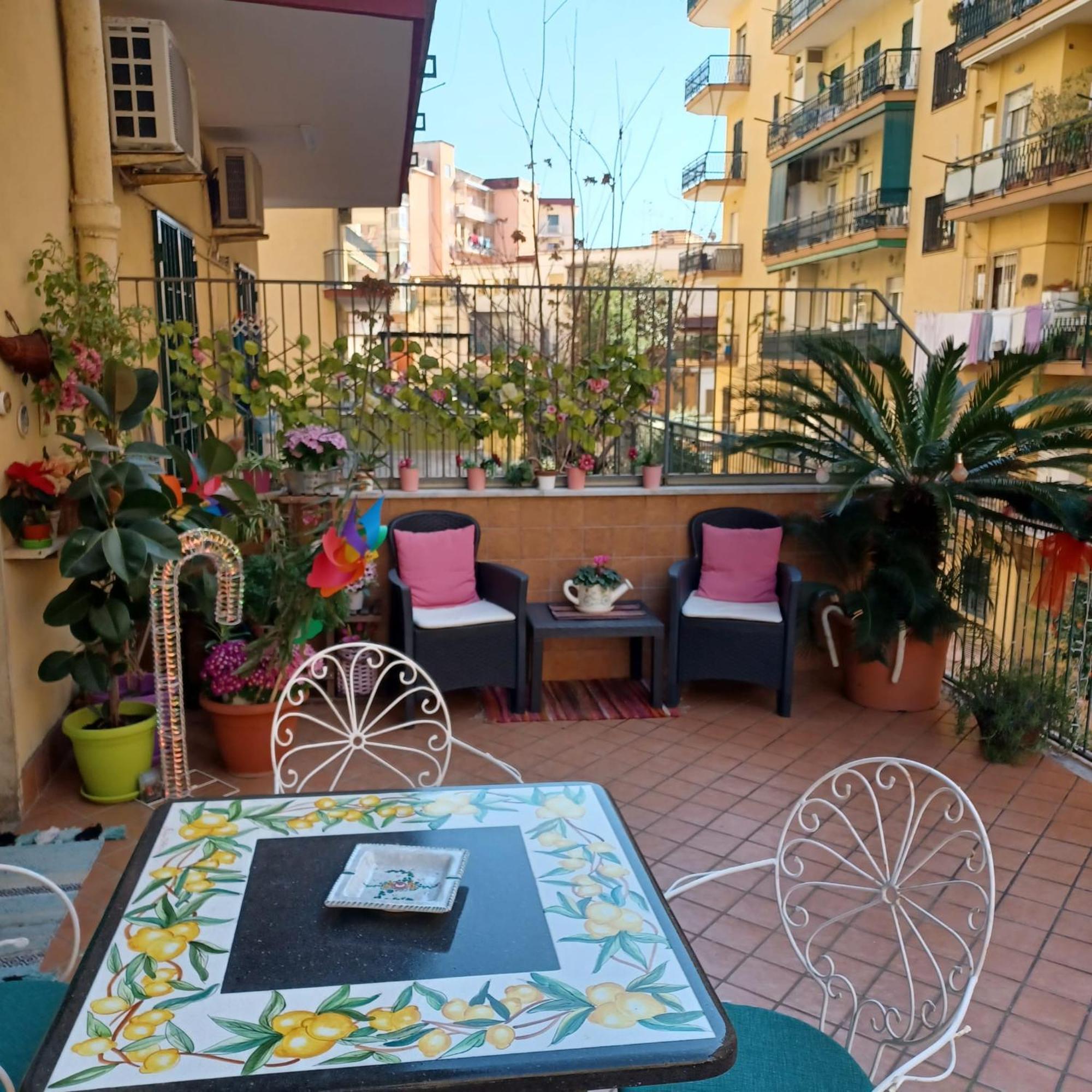 La Terrazza Di Monica & Teresa Bed & Breakfast ปอร์ติชี ภายนอก รูปภาพ
